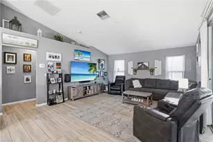 123 SW 29th St, Cape Coral, FL 33914 - Photo 3