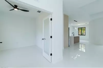 402 Thompson Ave, Lehigh Acres, FL 33972 - Photo 5