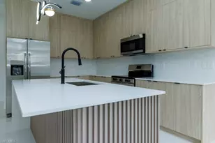 402 Thompson Ave, Lehigh Acres, FL 33972 - Photo 9