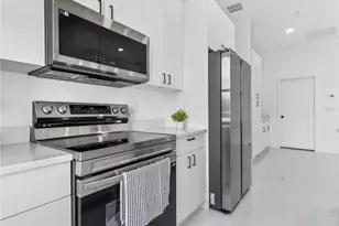 639 Knapp St, Lehigh Acres, FL 33974 - Photo 11