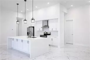 2751 NW 42nd Pl, Cape Coral, FL 33993 - Photo 3