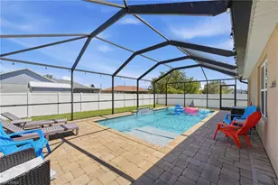 2521 SW 11th Pl, Cape Coral, FL 33914 - Photo 23