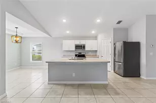 1319 NW 14th Pl, Cape Coral, FL 33993 - Photo 5