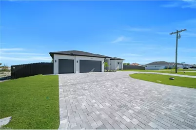 1003 Embers Pkwy W, Cape Coral, FL 33993 - Photo 7