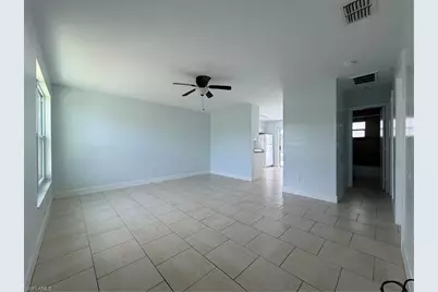 323 SW 17th St, Cape Coral, FL 33991 - Photo 3