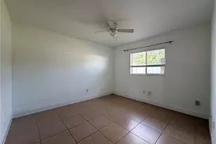 321 SW 17th St, Cape Coral, FL 33991 - Photo 7