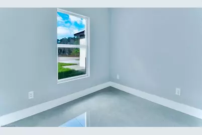 1040 Candlelight Dr, Lehigh Acres, FL 33974 - Photo 13