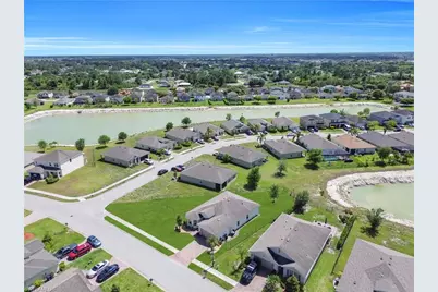 10549 Canal Brook Ln, Lehigh Acres, FL 33936 - Photo 41