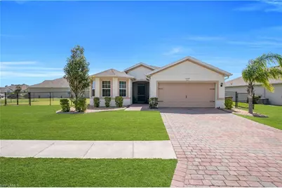 10549 Canal Brook Ln, Lehigh Acres, FL 33936 - Photo 3