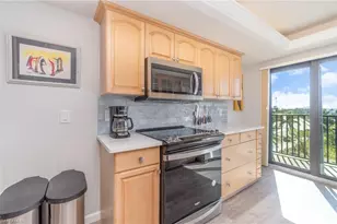 2810 Estero Blvd, Fort Myers Beach, FL 33931 - Photo 9