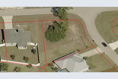 1912 NE 44th St, Cape Coral, FL 33909 - Photo 1