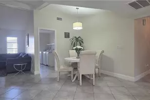 534 SE 34th Terrace, Cape Coral, FL 33904 - Photo 5