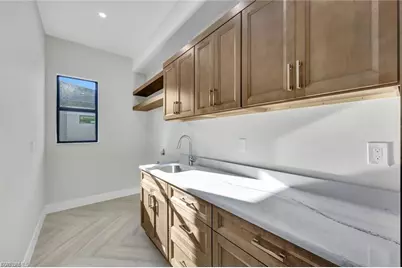 3220 NW 21st St, Cape Coral, FL 33993 - Photo 13