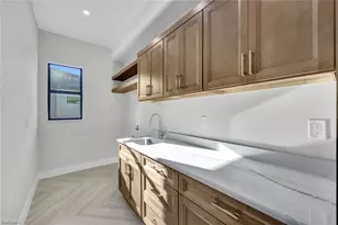 3220 NW 21st St, Cape Coral, FL 33993 - Photo 13