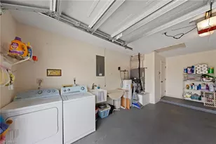 18424 Orangecrest Ct, Lehigh Acres, FL 33936 - Photo 33