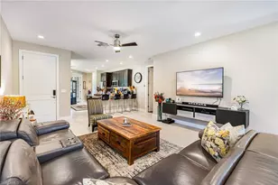 11921 Grosseto Ct, Fort Myers, FL 33913 - Photo 3