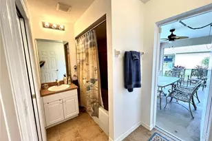 818 SW 8th Pl, Cape Coral, FL 33991 - Photo 15