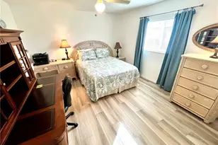 818 SW 8th Pl, Cape Coral, FL 33991 - Photo 21