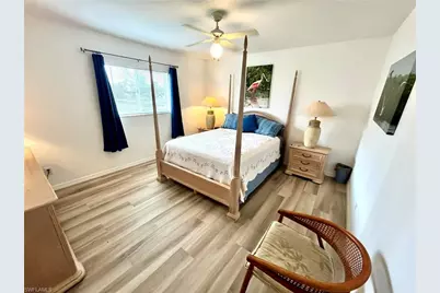 818 SW 8th Pl, Cape Coral, FL 33991 - Photo 17