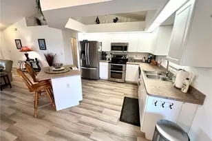 818 SW 8th Pl, Cape Coral, FL 33991 - Photo 7