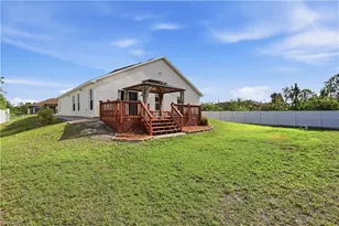 3005 41st St W, Lehigh Acres, FL 33971 - Photo 35
