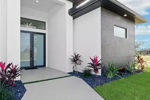 234 SW 26th St, Cape Coral, FL 33914 - Photo 5