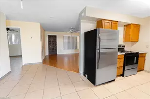 4848 Ipswitch Ct, Fort Myers, FL 33907 - Photo 3