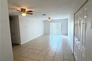 521 NE 24th Pl, Cape Coral, FL 33909 - Photo 7