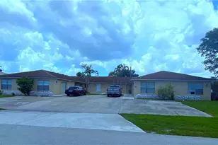 521 NE 24th Pl, Cape Coral, FL 33909 - Photo 19