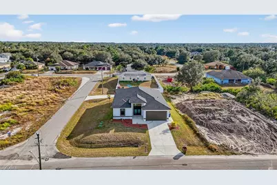 2513 69th St W, Lehigh Acres, FL 33971 - Photo 27