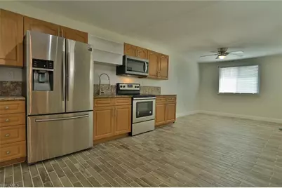 11 California Rd, Lehigh Acres, FL 33936 - Photo 7