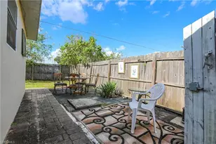 907 Laredo Ave, Lehigh Acres, FL 33936 - Photo 3