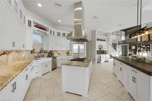 2801 SW 39th Terrace, Cape Coral, FL 33914 - Photo 13