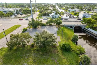 1532 Shelby Pkwy, Cape Coral, FL 33904 - Photo 25
