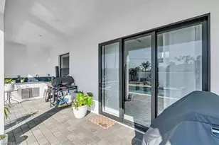 116 SE 5th Pl, Cape Coral, FL 33990 - Photo 35