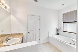 705 SW 10th Pl, Cape Coral, FL 33991 - Photo 33