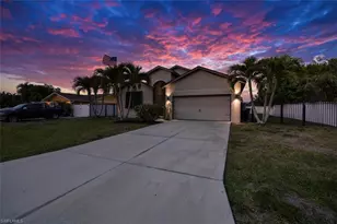 705 SW 10th Pl, Cape Coral, FL 33991 - Photo 15