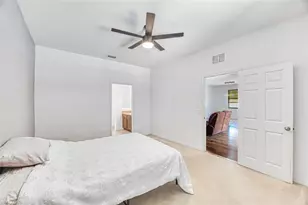 705 SW 10th Pl, Cape Coral, FL 33991 - Photo 37