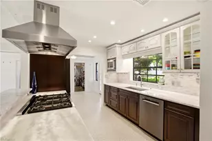 2706 Rhode Island Ave, Fort Myers, FL 33916 - Photo 9