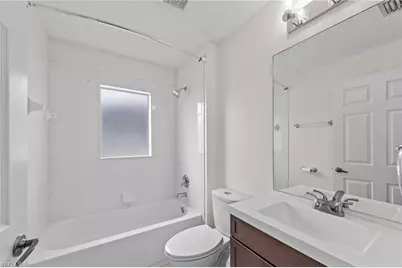 525 NE 6th Ave, Cape Coral, FL 33909 - Photo 17