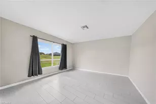 319 NE 23rd St, Cape Coral, FL 33909 - Photo 9