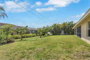 228 Aviation Pkwy, Cape Coral, FL 33904 - Photo 25