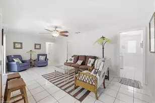 3226 SE 2nd Ave, Cape Coral, FL 33904 - Photo 17