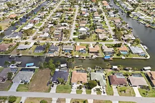 3226 SE 2nd Ave, Cape Coral, FL 33904 - Photo 31