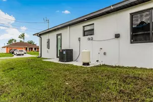 3609 22nd St SW, Lehigh Acres, FL 33976 - Photo 13