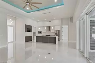1123 NE 10th St, Cape Coral, FL 33909 - Photo 3