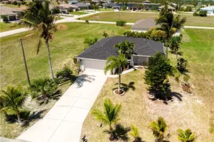 3928 NW 41st Pl, Cape Coral, FL 33993 - Photo 3