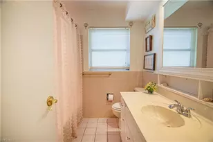 2305 SE 16th St, Cape Coral, FL 33990 - Photo 15