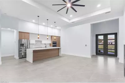 142 SW 33rd Pl, Cape Coral, FL 33991 - Photo 5