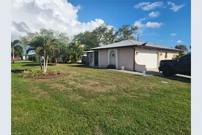 2102 SE 8th Ter, Cape Coral, FL 33990 - Photo 25